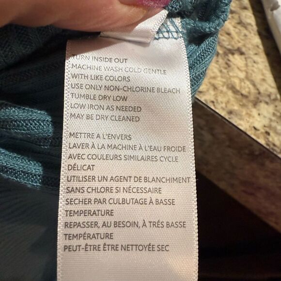 Urban Outfitters Blue Cropped Rib Top Cuff Sleeves Medium - Picture 9 of 11